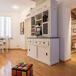 Penthouse With Terrace In The Heart Of * Roma