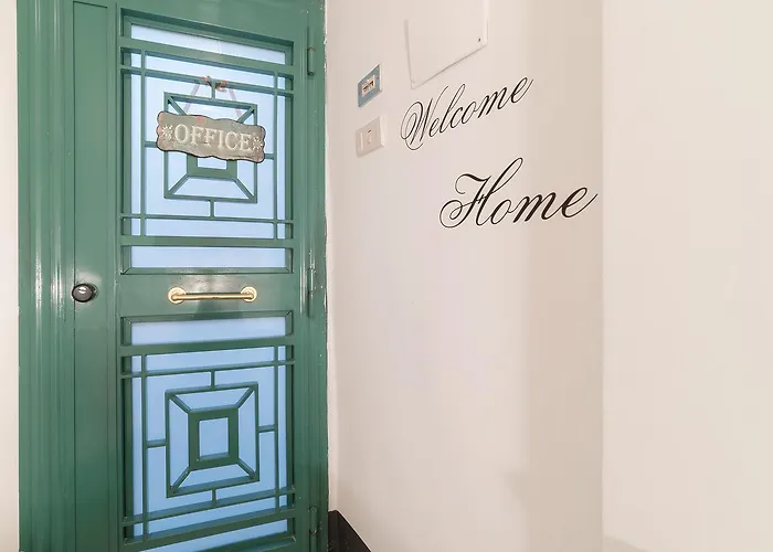 Penthouse With Terrace In The Heart Of Apartman Róma