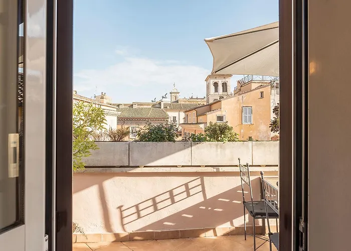 Penthouse With Terrace In The Heart Of * Róma