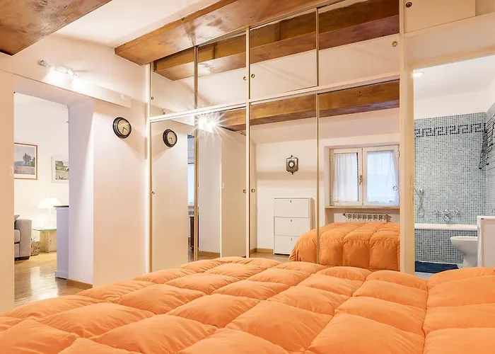 Penthouse With Terrace In The Heart Of * Róma